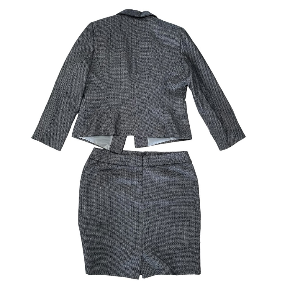 Tahari by Arthur Levine gray two piece skirt and jacket blazer tweed set… - Picture 6 of 7
